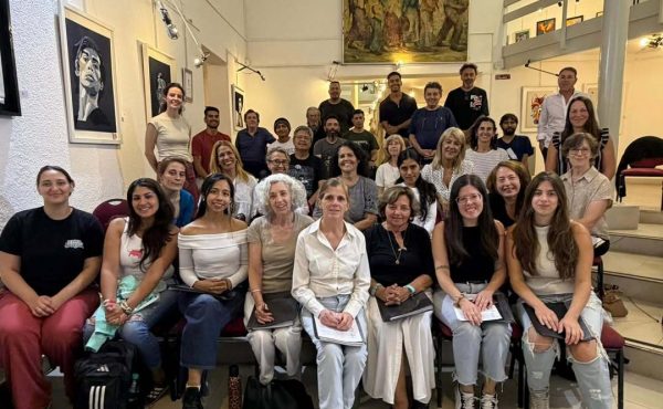 El coro UCALP suma tenores y bajos y ensaya nuevo repertorio