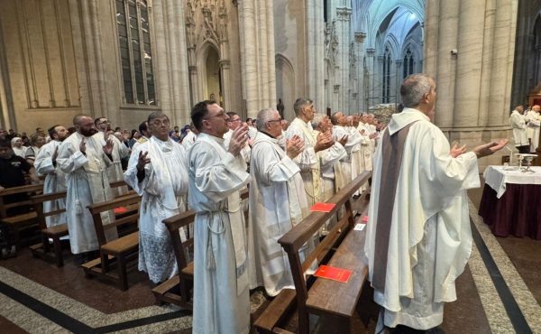 Continúan las celebraciones de la Semana Santa en la Catedral