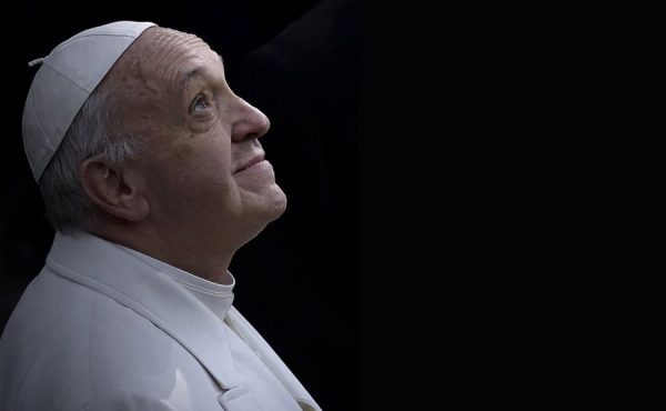 La Comunidad UCALP se une en oración al cumplirse un año de la partida del Papa Francisco