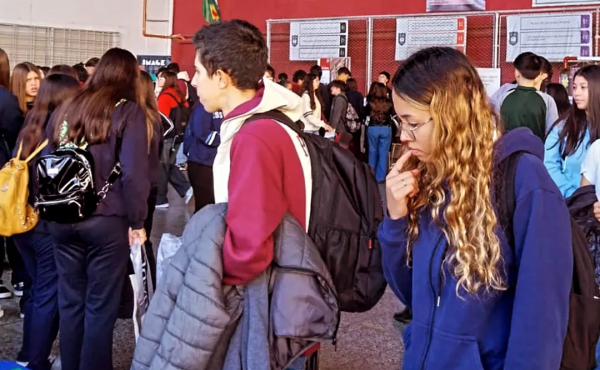 Bernal presentó su oferta educativa en la Feria de Universidades