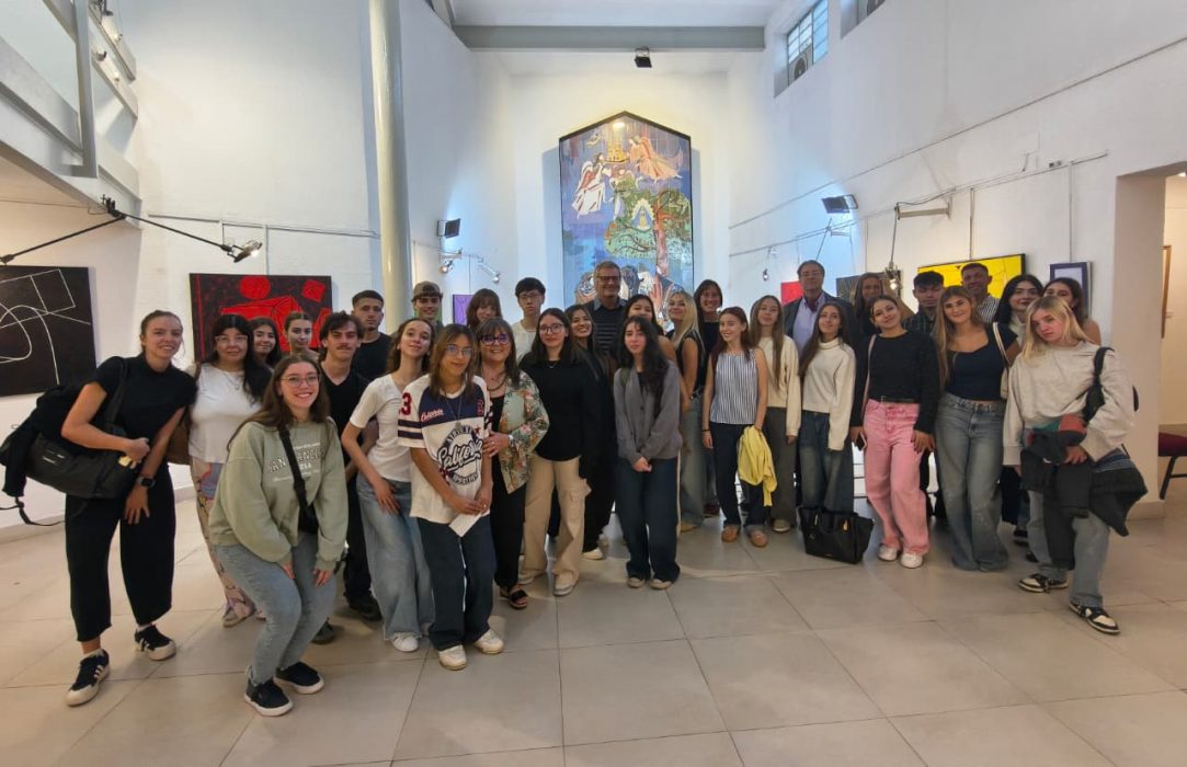 Creatividad, arte y aprendizaje de ingresantes de Arquitectura y Diseño en el Museo Beato Angélico