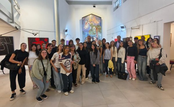 Creatividad, arte y aprendizaje de ingresantes de Arquitectura y Diseño en el Museo Beato Angélico