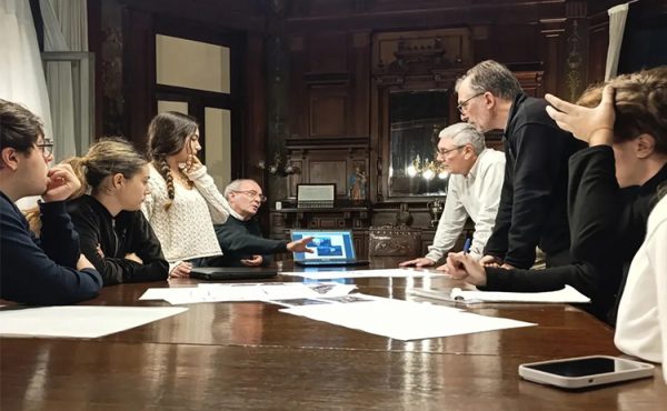 Futuros arquitectos participaron del diseño del “Hogar de Cristo”, que se proyecta en Los Hornos