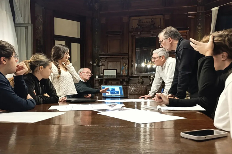 Futuros arquitectos participaron del diseño del “Hogar de Cristo”, que se proyecta en Los Hornos