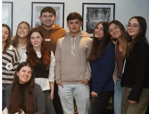 Alumnos de la licenciatura de Recursos Humanos realizan prácticas profesionales en el 0221