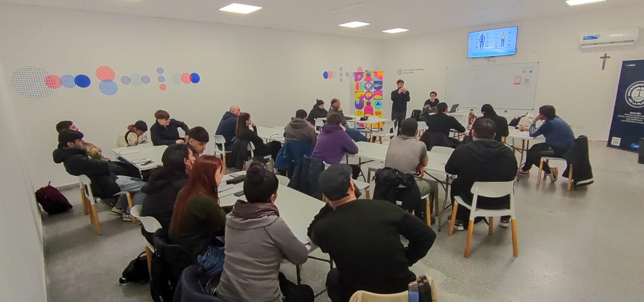 Dieron comienzo los cursos de extensión de “Introducción a Oficios Técnicos”
