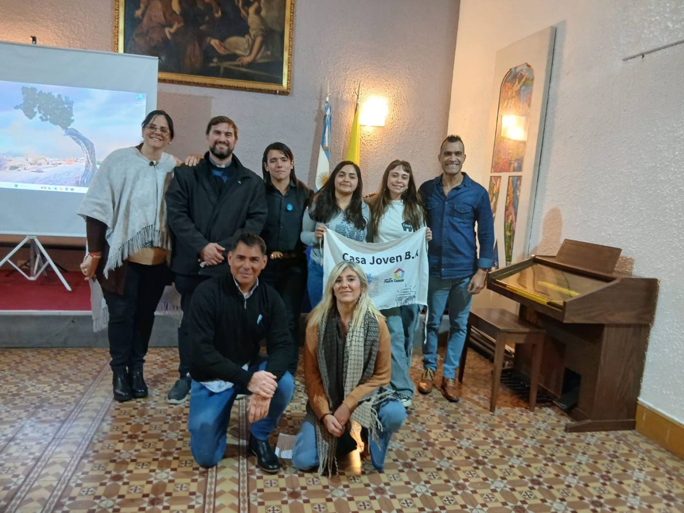 El compromiso social universitario reunió a alumnos y docentes en un conversatorio