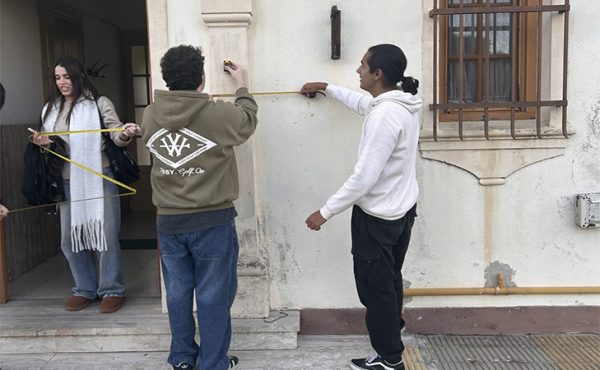 Alumnos de Arquitectura avanzan con el relevamiento de edificios religiosos en Quilmes