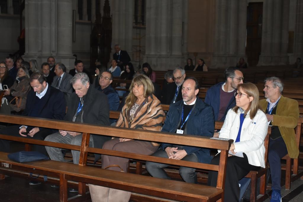 Misa en la Catedral y trabajo con 4 ejes temáticos para la educación católica en el Cono Sur