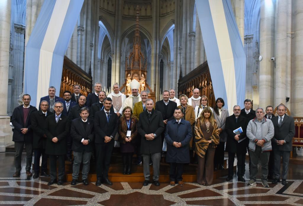 Misa en la Catedral y trabajo con 4 ejes temáticos para la educación católica en el Cono Sur