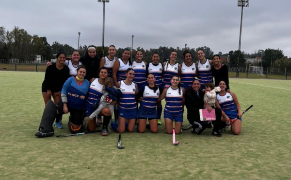 El hockey femenino superó a For Ever y mantiene su invicto