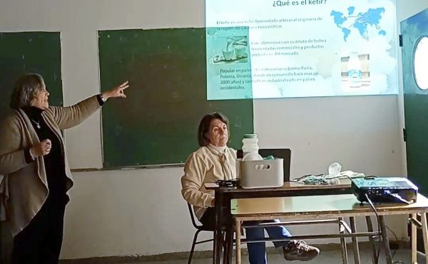 Se incorpora una bebida láctea milenaria a las meriendas del Santa Clara