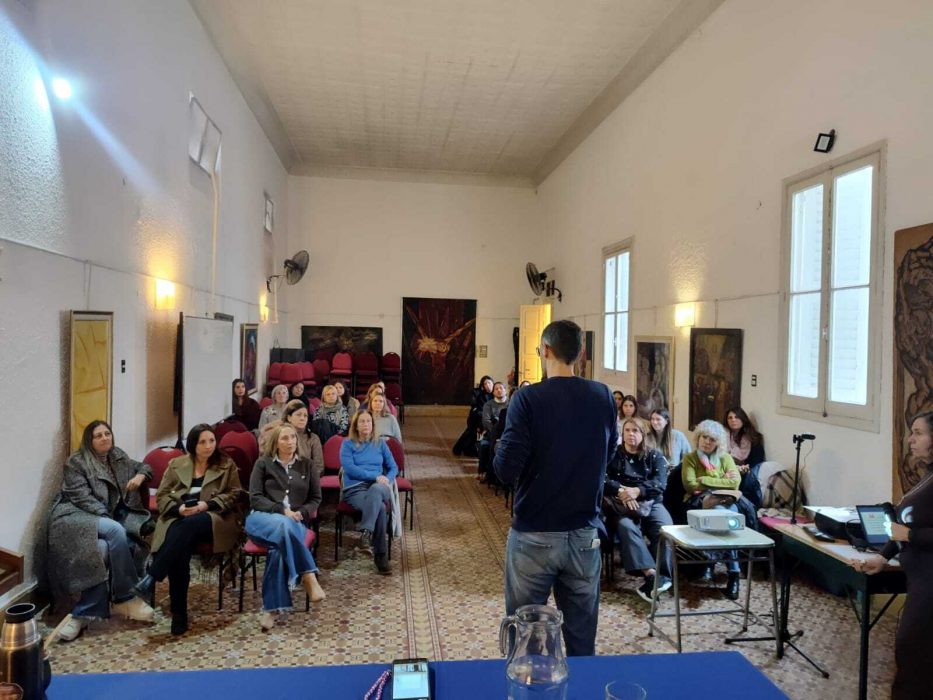 Hacia la colegiación: Se realizó la charla sobre la Ley Profesional de Psicopedagogía