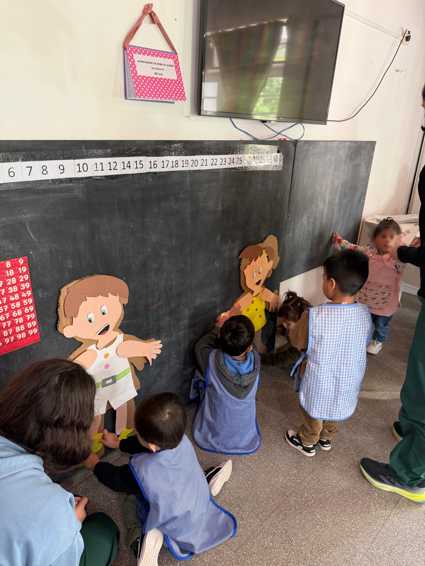 Estudiantes de Terapia Ocupacional desarrollan acciones comunitarias con adultos mayores y niños en Bahía Blanca