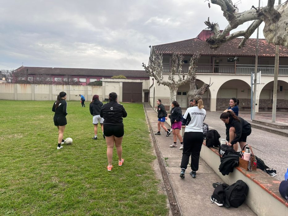 Fútbol femenino 3