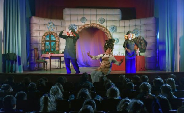 Más de 1400 chicos participaron de una propuesta teatral sobre alimentación saludable
