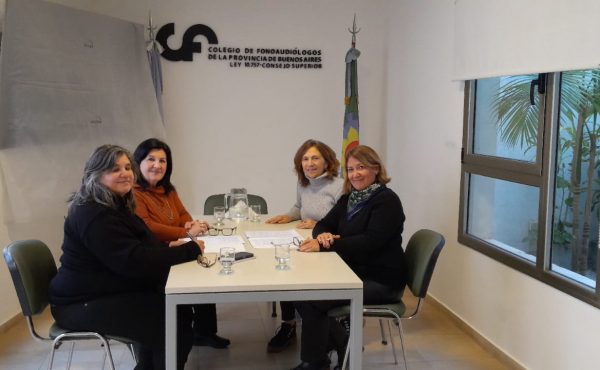 La facultad de Ciencias de la Salud firmó un convenio con el Colegio de Fonoaudiólogos bonaerense