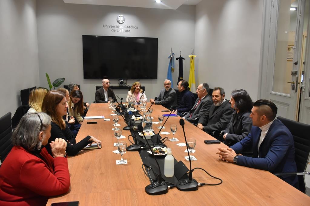 El proyecto de viviendas intergeneracionales ya tiene su convenio firmado y avanza