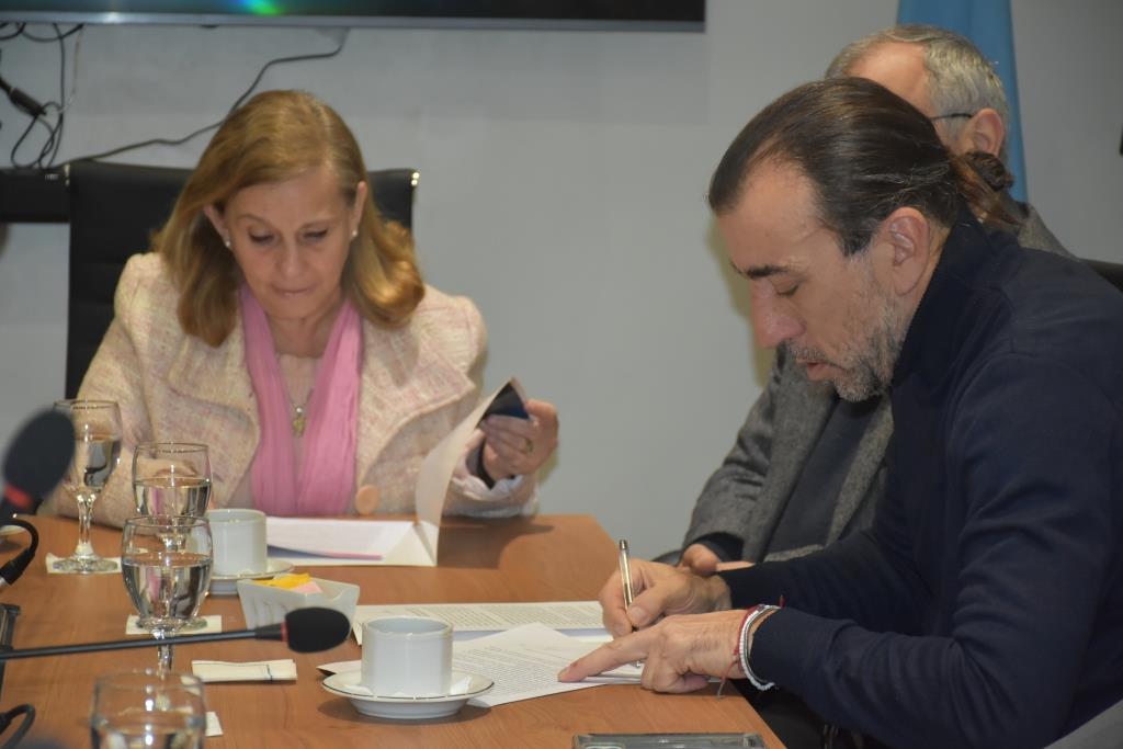 El proyecto de viviendas intergeneracionales ya tiene su convenio firmado y avanza
