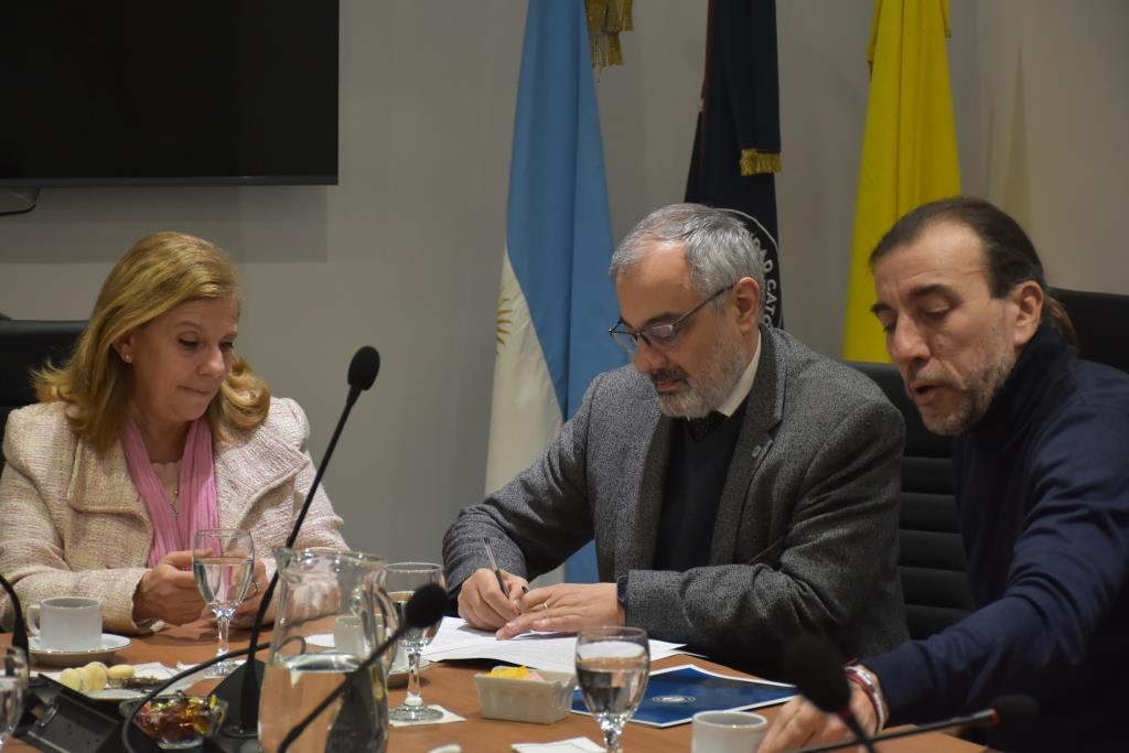 El proyecto de viviendas intergeneracionales ya tiene su convenio firmado y avanza
