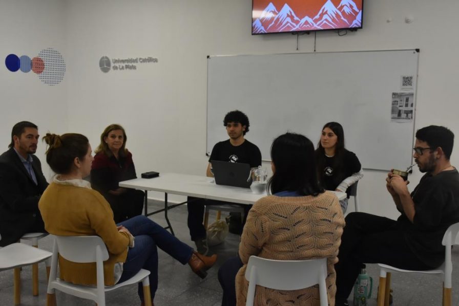 Encuentro con referentes de Jóvenes por el Clima para dialogar sobre el ...