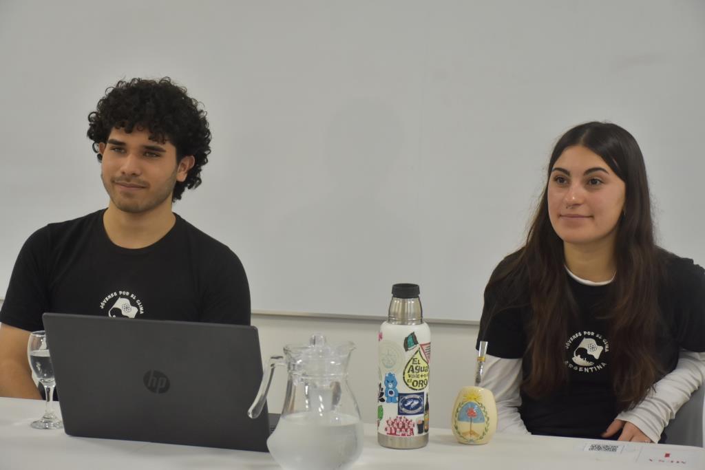 Encuentro con referentes de Jóvenes por el Clima para dialogar sobre el cuidado de la casa común