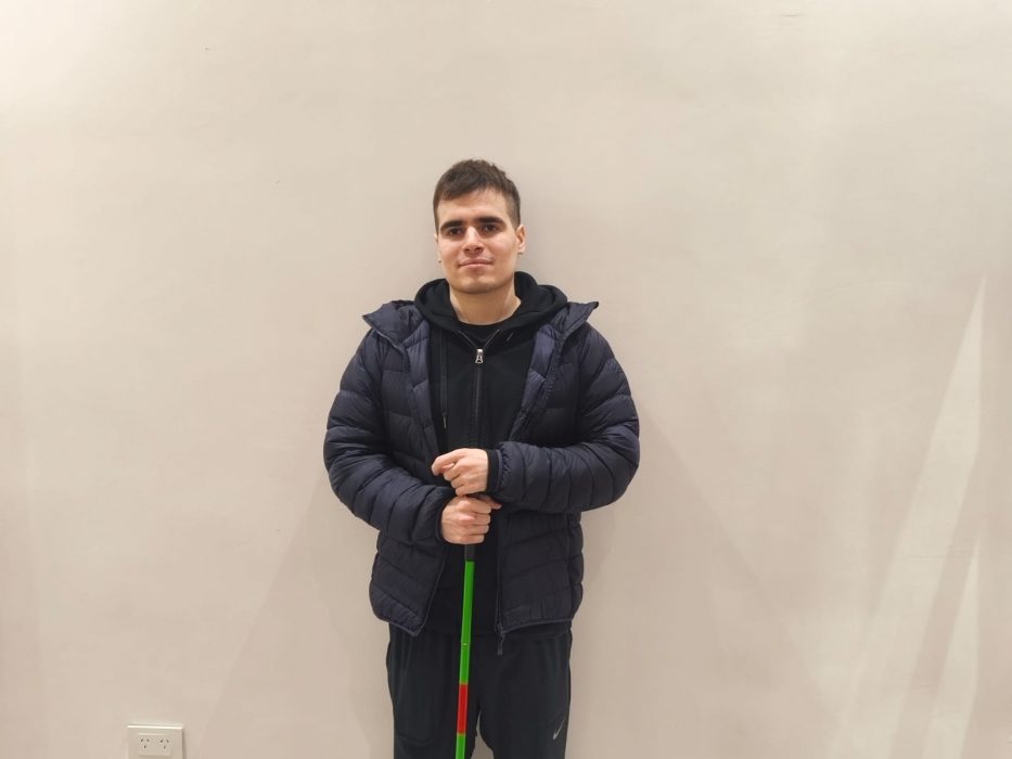 Kinesiología y disminución visual: el camino de un graduado hacia su título universitario