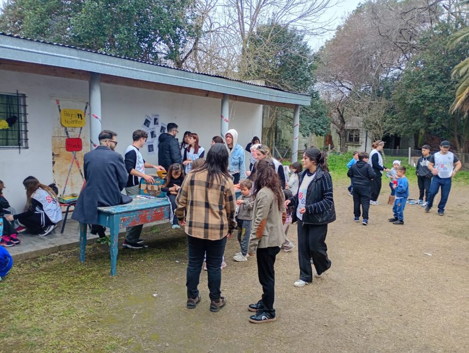 Sonrisas, juegos y trabajo solidario: la UCALP festejó el Día de las Infancias en El Palihue