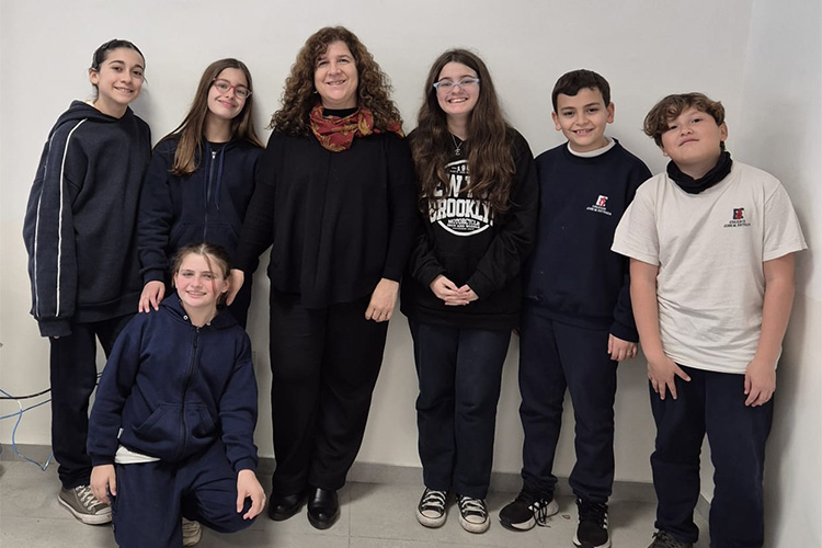 Alumnos del Estrada participaron en competencias nacionales de matemática