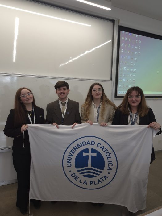 Docentes y alumnos de Ciencia Política participaron de importante Congreso (8)