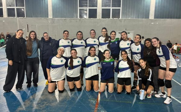 El vóley femenino debutó en la LIVOP con buenas sensaciones