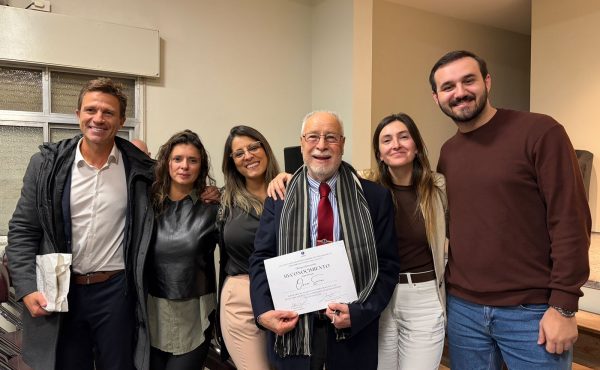 Homenaje al profesor Sorini en la facultad de Ciencias Económicas y Sociales