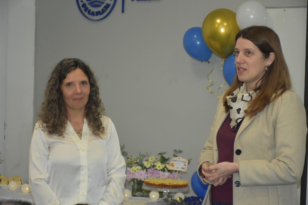La Escuela de Idiomas y Culturas festejó su primer año en comunidad (7)