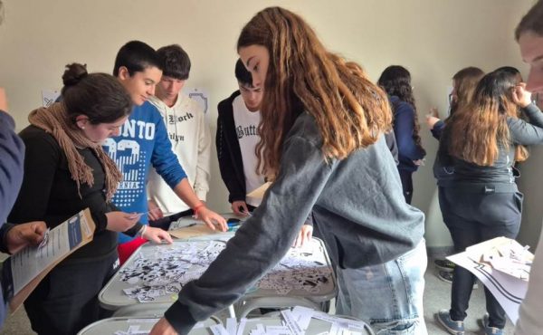 Charla y jornadas para acompañar tu futuro profesional: “Primeros pasos lejos de casa”