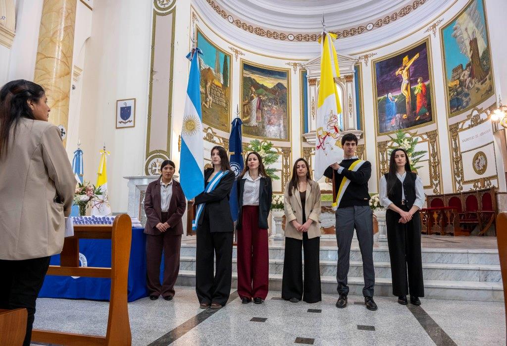 La sede Bahía Blanca celebró su acto de colación