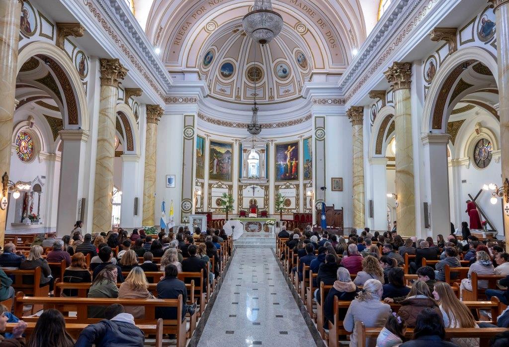 La sede Bahía Blanca celebró su acto de colación
