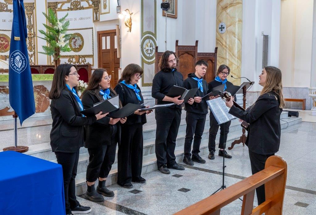 La sede Bahía Blanca celebró su acto de colación
