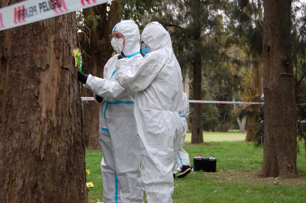 Alumnos de Criminalística participaron de un taller de abordaje del lugar del hecho