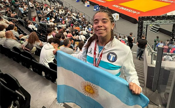 La alumna Valentina Bonfanti ganó en Suiza la medalla dorada de judo inclusivo