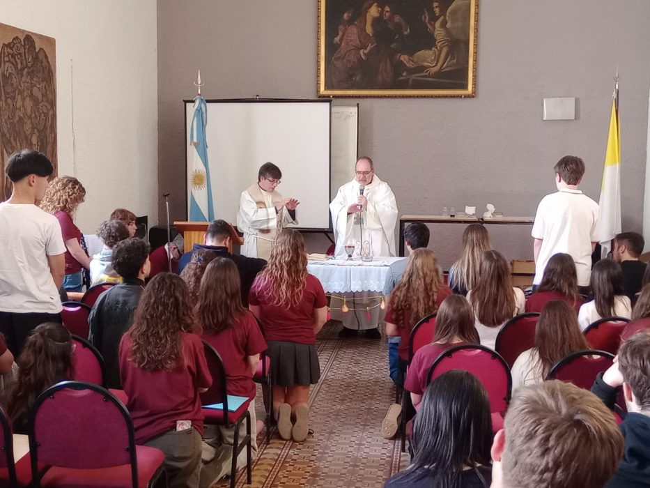 El colegio como “hogar”, una de las reflexiones del encuentro intercolegial de pastorales 2