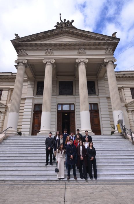 Estudiantes de Ciencia Política visitaron la Legislatura de la Provincia de Buenos Aires (1)