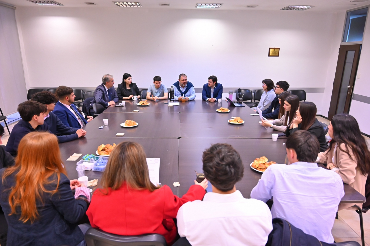 Estudiantes de Ciencia Política visitaron la Legislatura de la Provincia de Buenos Aires
