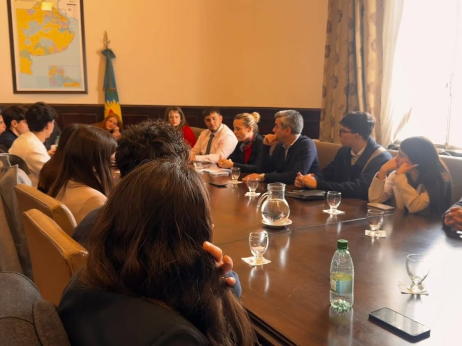 Estudiantes de Ciencia Política visitaron la Legislatura de la Provincia de Buenos Aires (5)