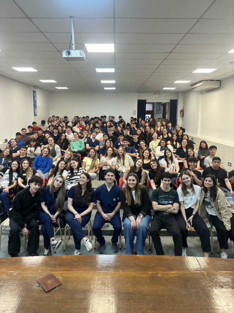 Kinesiología reunió a estudiantes y profesionales en Bahía Blanca para compartir experiencias 