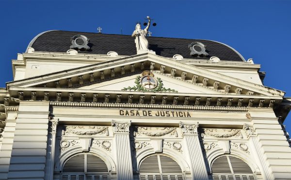 Aportes de la UCALP al proyecto de reglamentación de IA de la Suprema Corte bonaerense