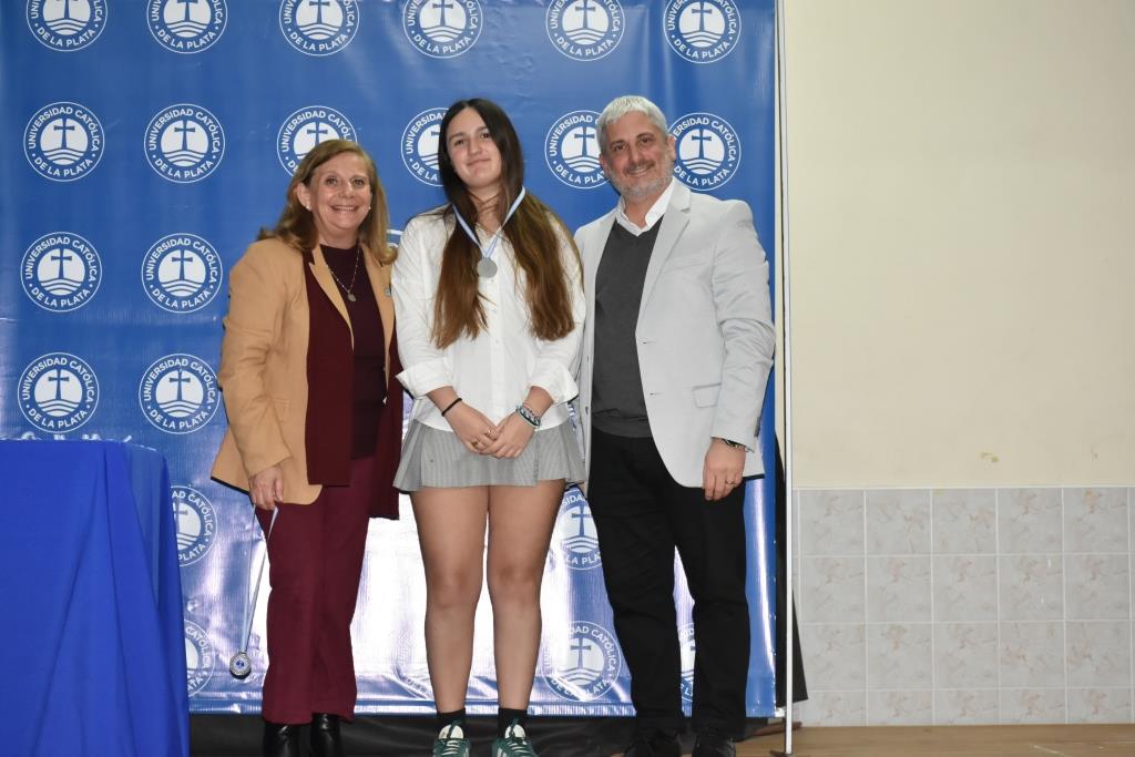 La UCALP reconoció la excelencia de sus estudiantes, abanderados y deportistas 