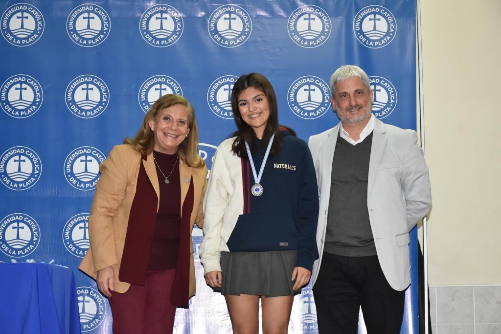 La UCALP reconoció la excelencia de sus estudiantes, abanderados y deportistas 