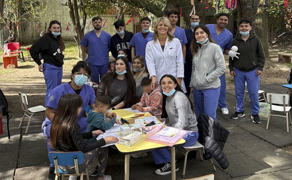 Nueva edición del proyecto “En Boca de la Comunidad” de Odontología