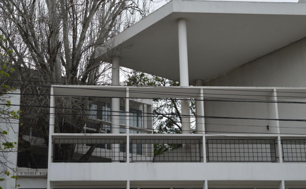 Ya se encuentra disponible en el Repositorio el catálogo digital sobre la Casa Curutchet