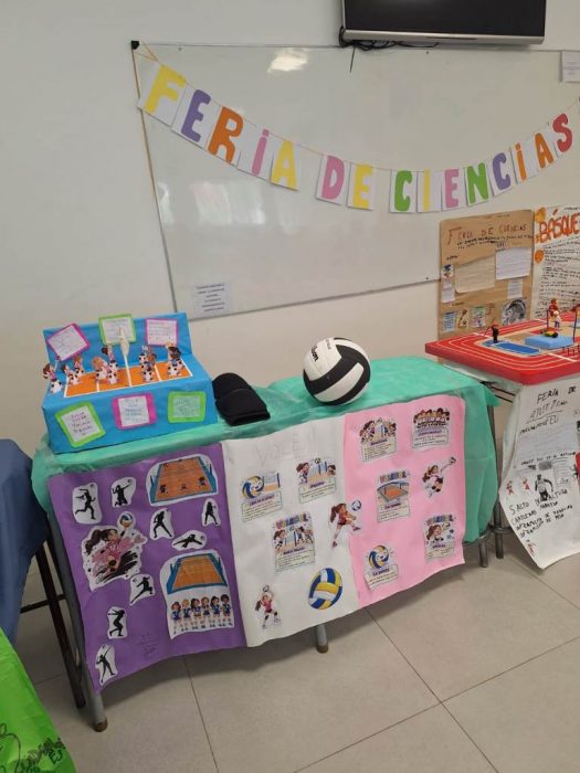 El Colegio Primario Estrada realizó una nueva edición de la Feria de Ciencias “La buena vida” (64)